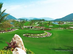 Diamond Bay Golf Villas
